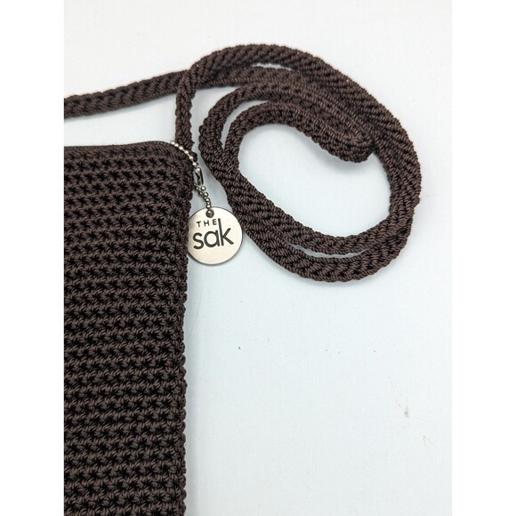 The sak Brown Crossbody crochet bag, small, zip top - Picture 6 of 12